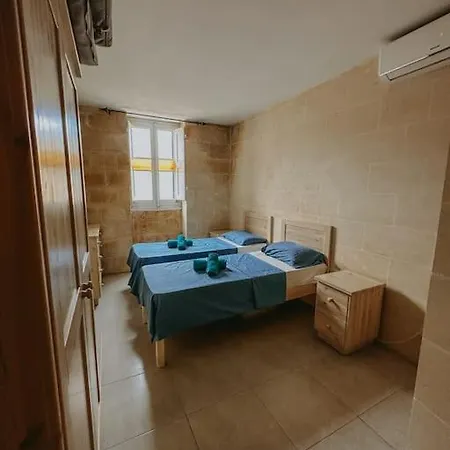 Double Heated Pools, Free Ac