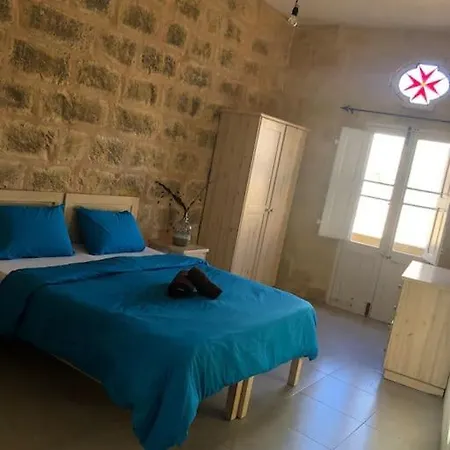 Double Heated Pools, Free Ac