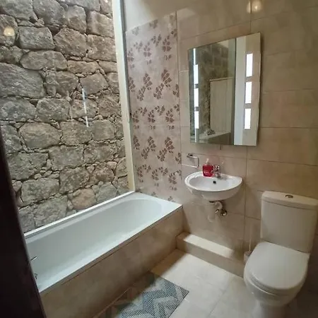 Double Heated Pools, Free Ac