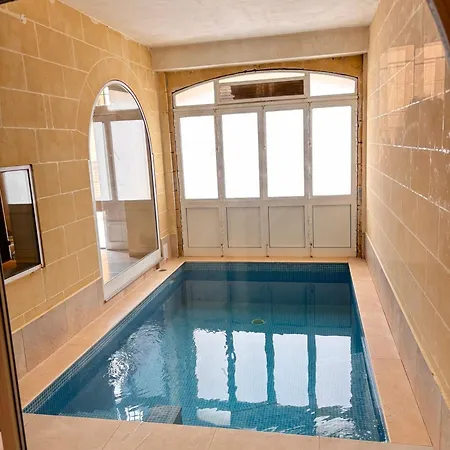 Serenity Wellness With Private Sauna Hébergement de vacances