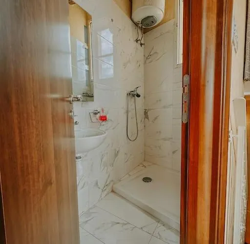 Double Heated Pools, Free Ac