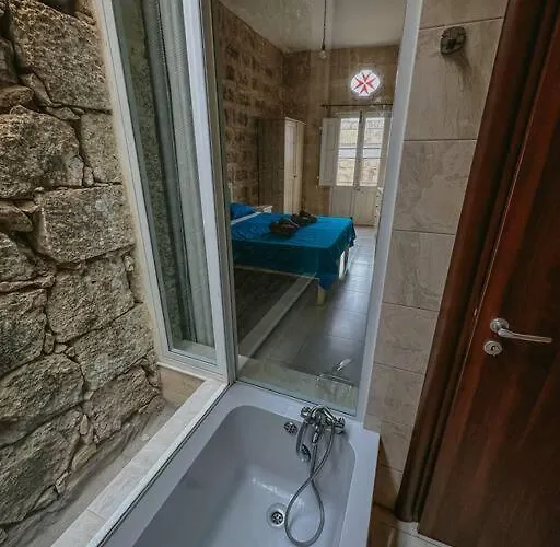 Tatil Evi Double Heated Pools, Free Ac Nadur