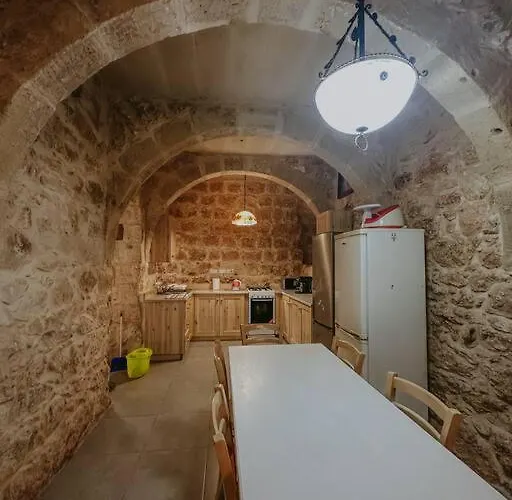 Tatil Evi Double Heated Pools, Free Ac Nadur