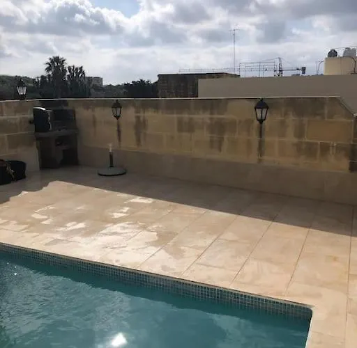 Tatil Evi Double Heated Pools, Free Ac Nadur